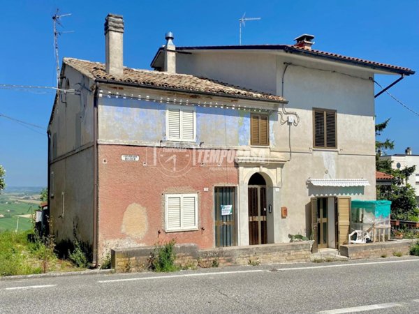 appartamento in vendita a Polverigi in zona Rustico