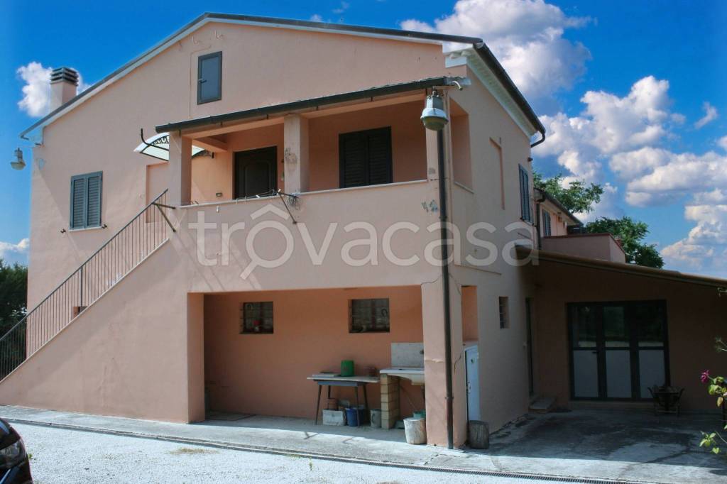 casa indipendente in vendita a Polverigi in zona Rustico