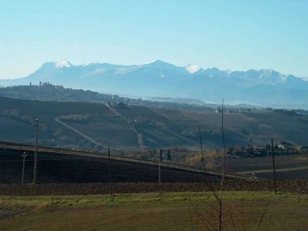 casale in vendita a Polverigi in zona Rustico