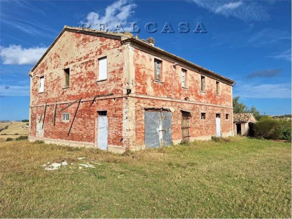 casale in vendita a Polverigi in zona Rustico