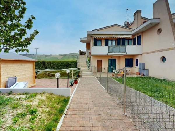 appartamento in vendita a Polverigi in zona Rustico