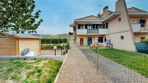appartamento in vendita a Polverigi in zona Rustico