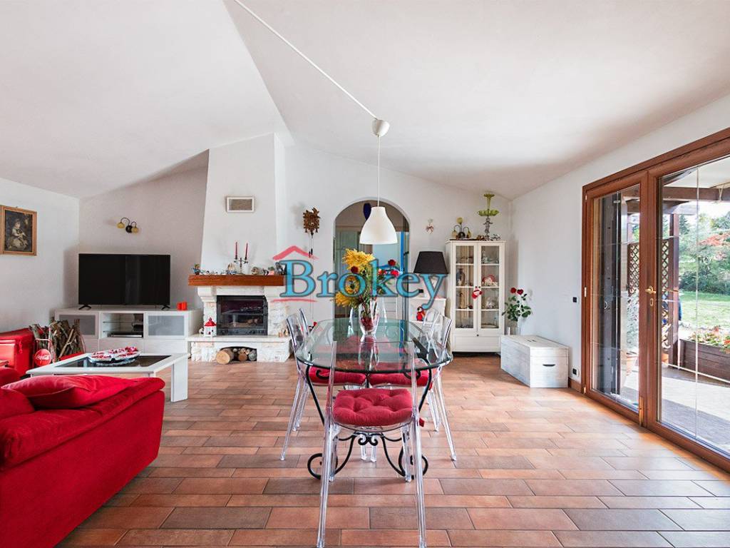 casa indipendente in vendita a Polverigi