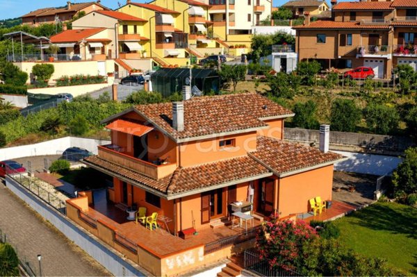 casa indipendente in vendita a Polverigi