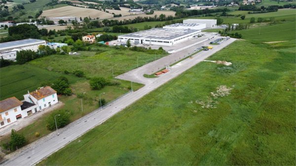 terreno edificabile in vendita a Polverigi in zona Rustico