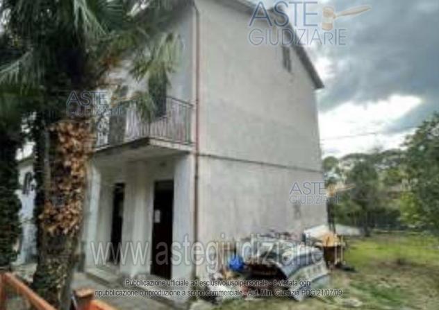 appartamento in vendita a Rosora in zona Angeli