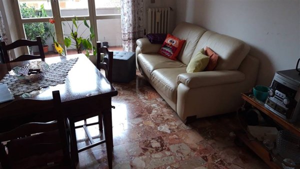 appartamento in vendita a Rosora in zona Angeli