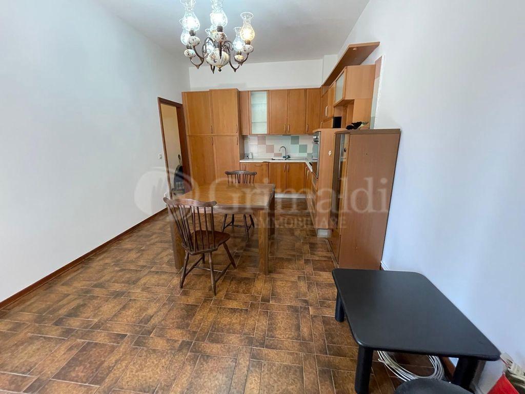 appartamento in vendita a Rosora in zona Angeli