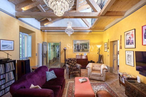 villa in vendita a Rosora