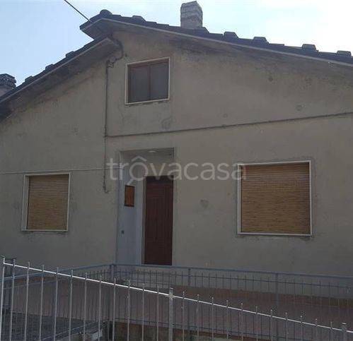 appartamento in vendita a Rosora