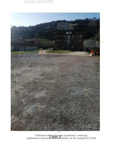 terreno agricolo in vendita a Rosora