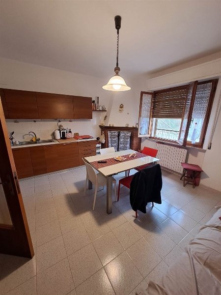 casa indipendente in vendita a Rosora