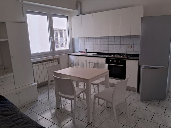 appartamento in vendita a Rosora in zona Angeli