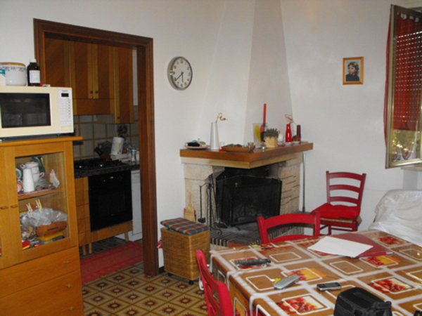 casa indipendente in vendita a Rosora