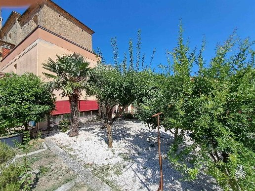 appartamento in vendita a Rosora