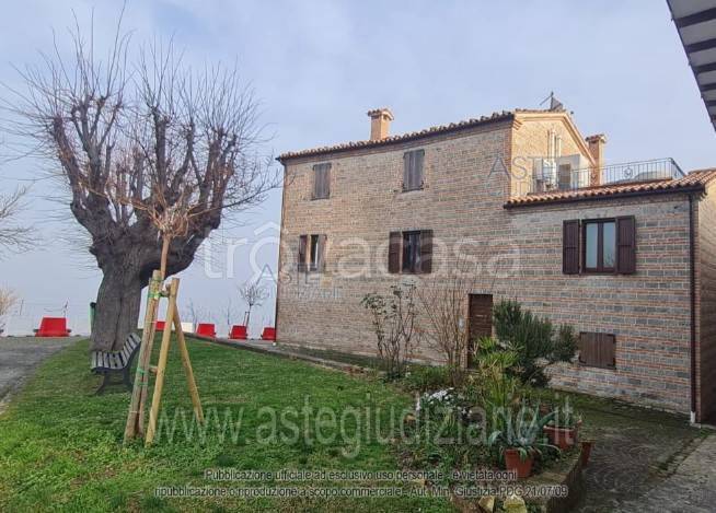 appartamento in vendita a Rosora