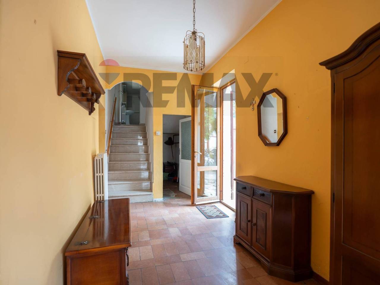 casa indipendente in vendita a Rosora in zona Angeli