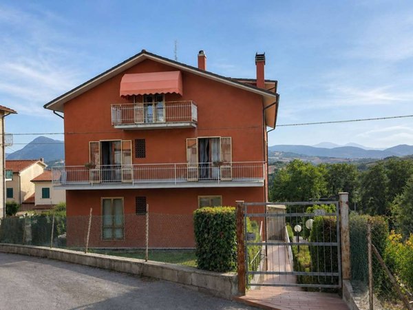 appartamento in vendita a Rosora