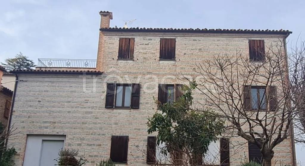 appartamento in vendita a Rosora