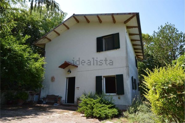 casa indipendente in vendita a Rosora