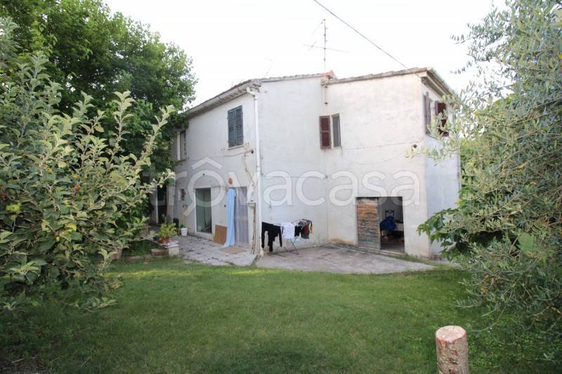 casa indipendente in vendita a San Marcello