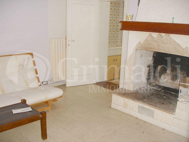 casa indipendente in vendita a San Marcello