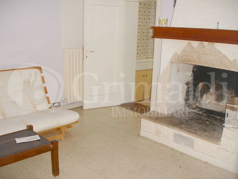 casa indipendente in vendita a San Marcello