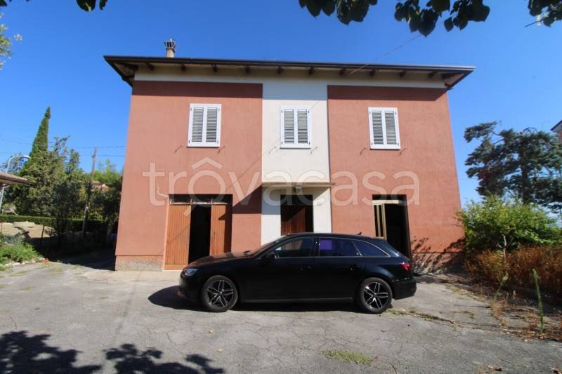 casa indipendente in vendita a San Marcello