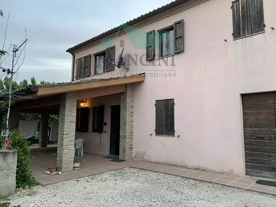 casa indipendente in vendita a San Marcello