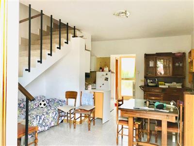 casa semindipendente in vendita a San Marcello