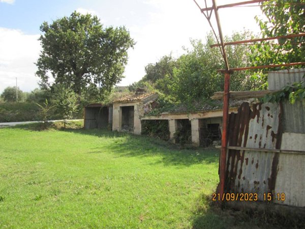 casa indipendente in vendita a San Marcello