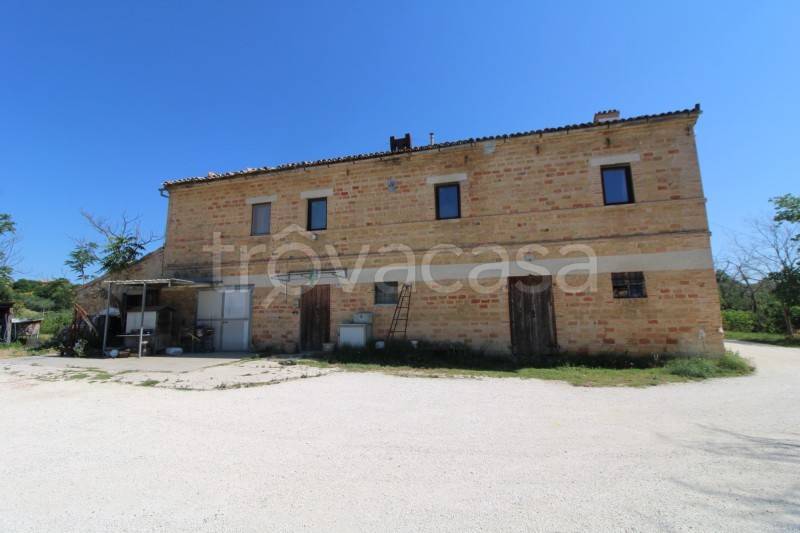 casa indipendente in vendita a San Marcello