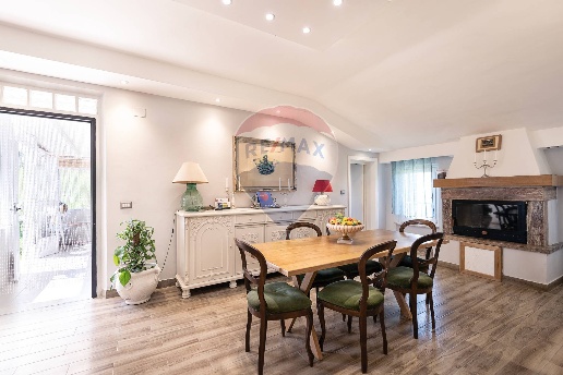 casa indipendente in vendita a San Marcello