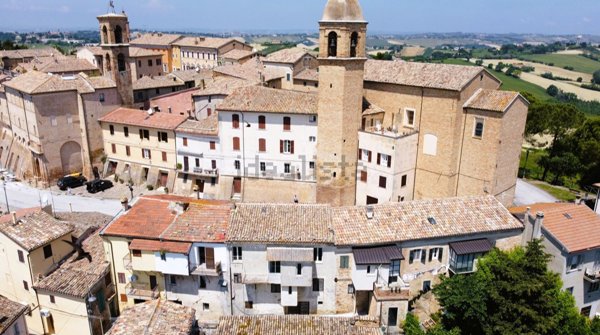 casa indipendente in vendita a San Marcello