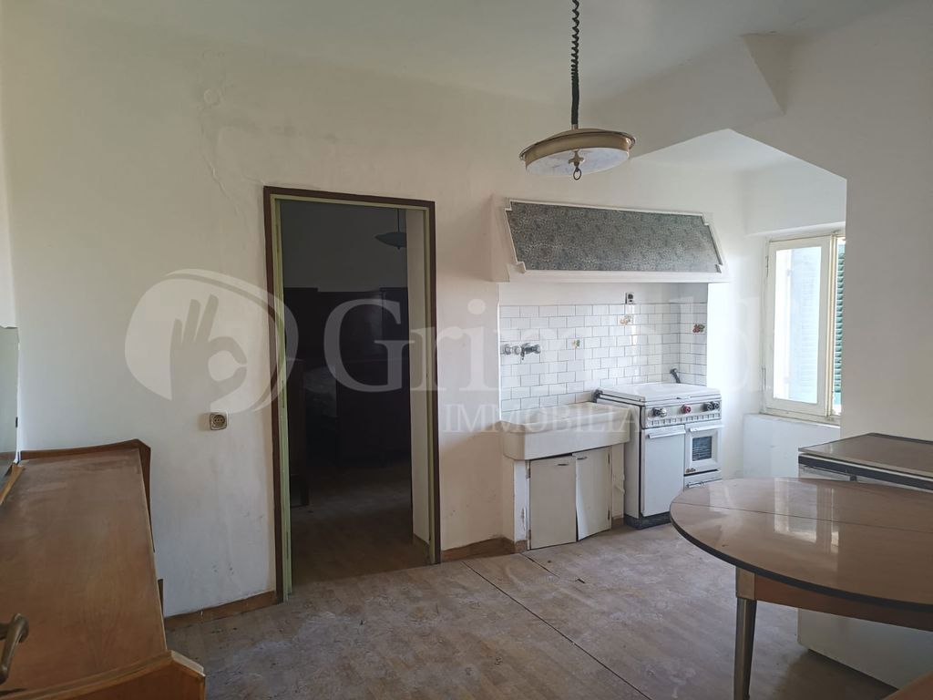 appartamento in vendita a San Marcello