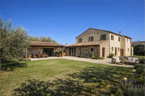 casa indipendente in vendita a San Marcello