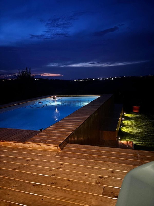 casa indipendente in vendita a San Marcello