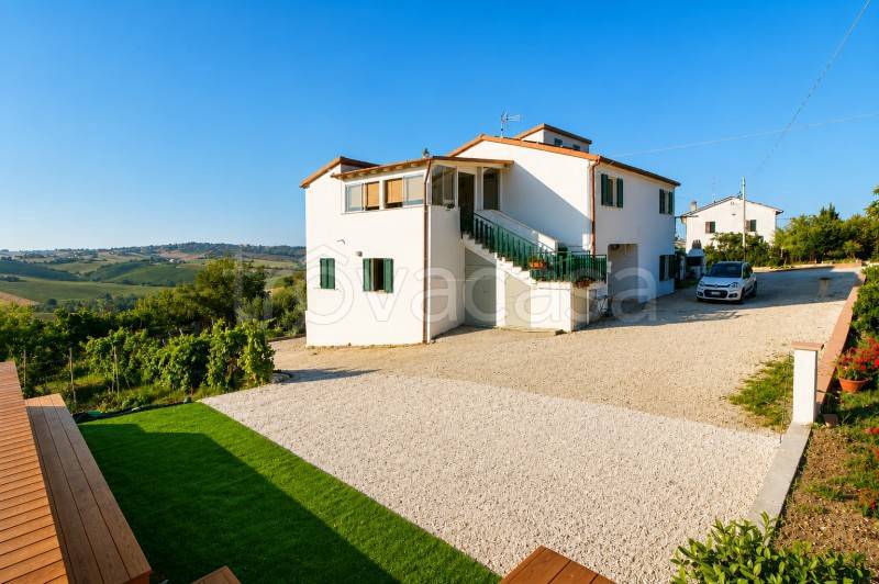 casa indipendente in vendita a San Marcello