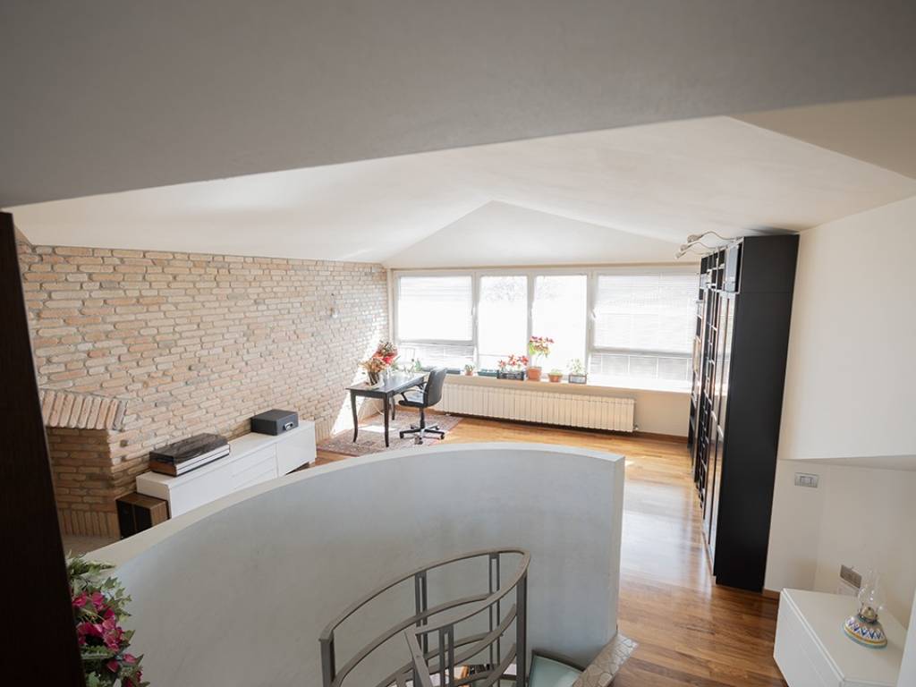 casa indipendente in vendita a Santa Maria Nuova