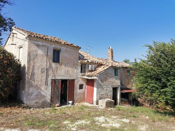casa indipendente in vendita a Santa Maria Nuova