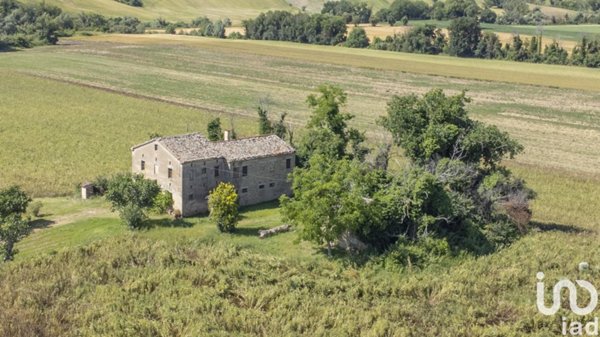 casale in vendita a Santa Maria Nuova