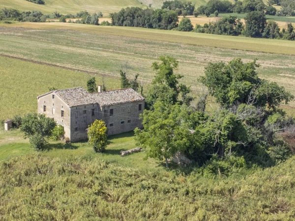casa indipendente in vendita a Santa Maria Nuova