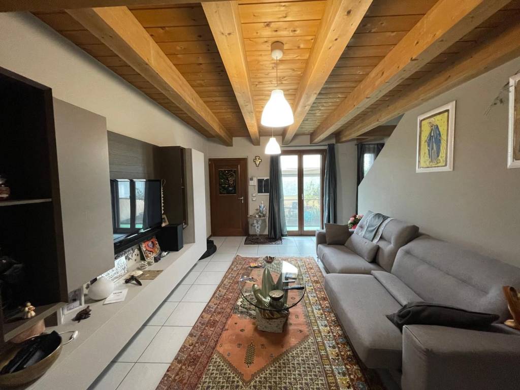 appartamento in vendita a Santa Maria Nuova