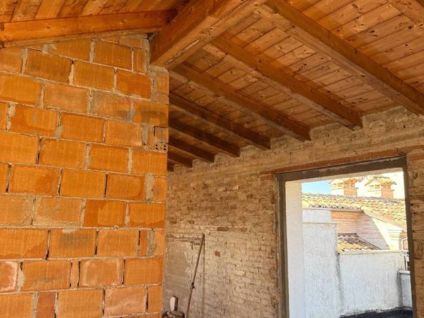 appartamento in vendita a Santa Maria Nuova