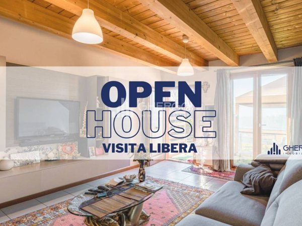 casa indipendente in vendita a Santa Maria Nuova