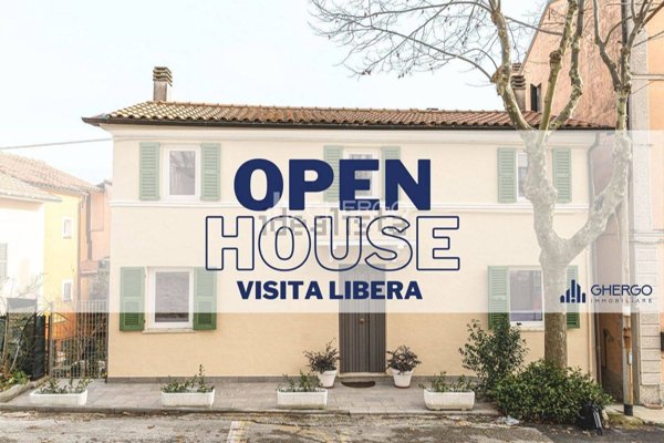 casa indipendente in vendita a Santa Maria Nuova