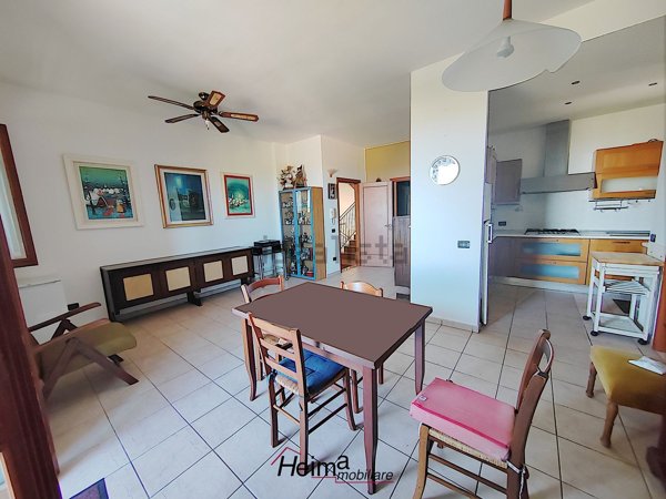 appartamento in vendita a Santa Maria Nuova in zona Collina