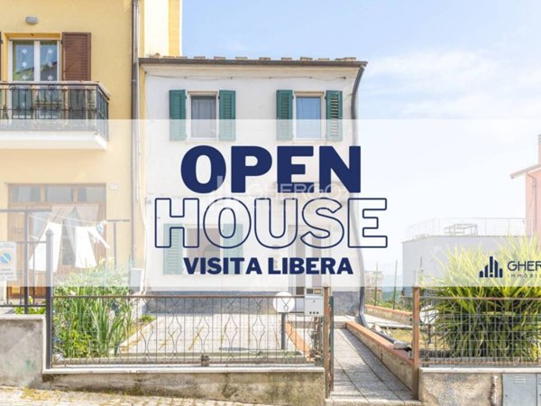 casa indipendente in vendita a Santa Maria Nuova