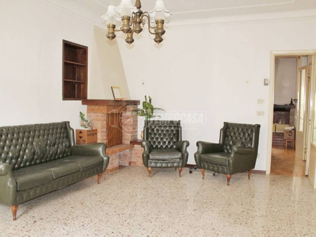 casa indipendente in vendita a Santa Maria Nuova