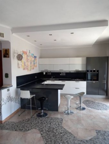 appartamento in vendita a Santa Maria Nuova in zona Collina